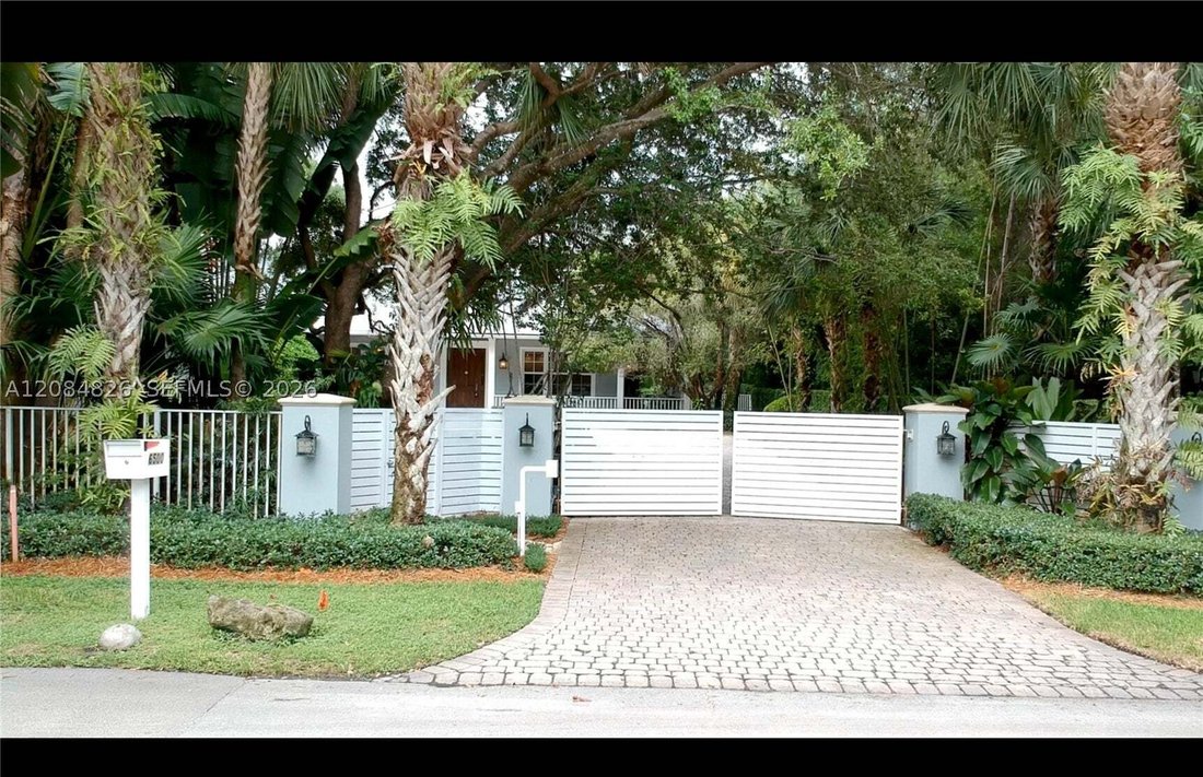 House in Miami, Florida, United States 2 - 18854628