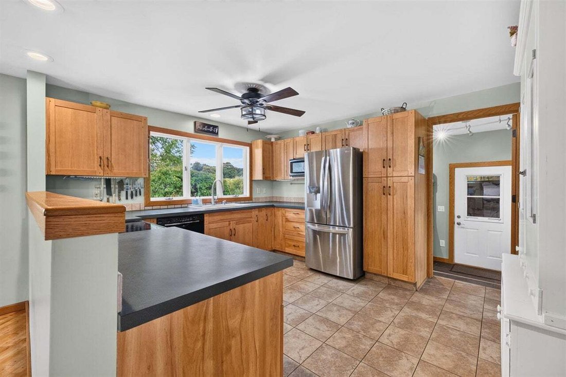 House in Shelby, Michigan, United States 5 - 18846497