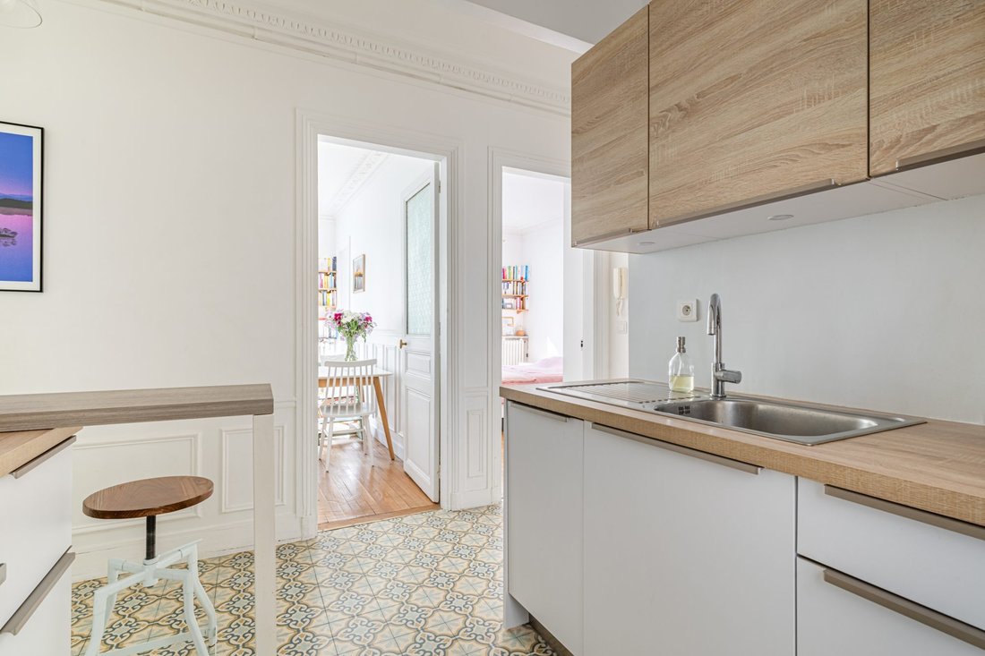 Apartment in Manin-Jaurès, Paris 19e Arrondissement, Paris 4 - 18849069
