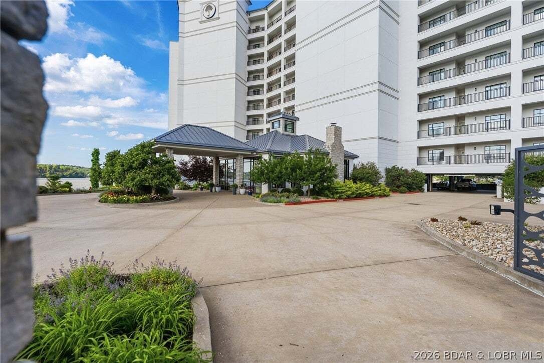 Condo in Sunrise Beach, Missouri, United States 4 - 18675748