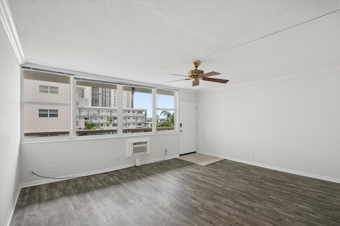 Condo in Fort Lauderdale, Florida, United States 4 - 18847631