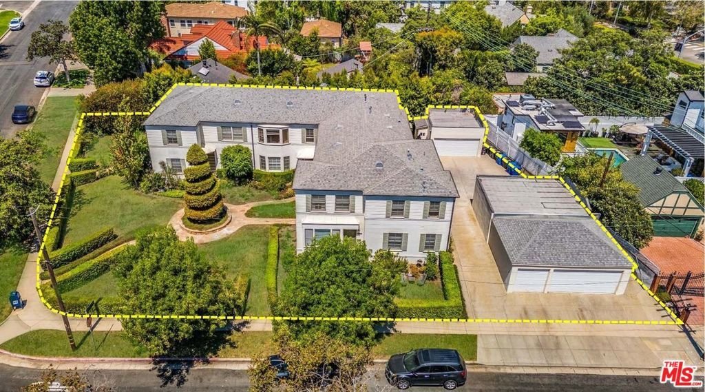 Los Angeles, California, United States 5 - 18845369