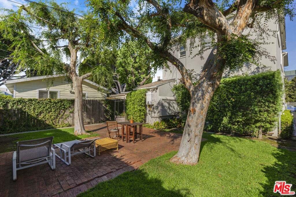 Santa Monica, California, United States 4 - 18845373