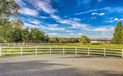 Land in Reno, Nevada, United States 1