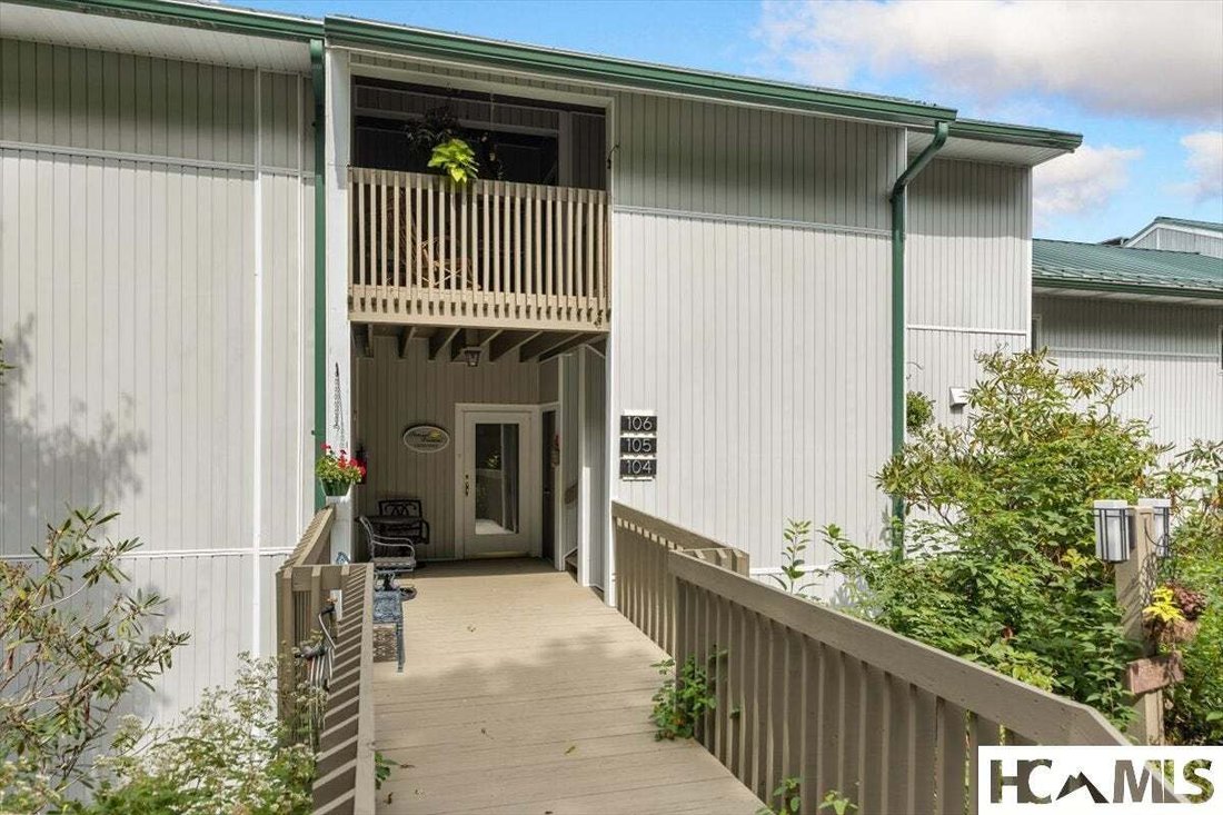 Appartement à Highlands, Caroline du Nord, États-Unis 2 - 18845451
