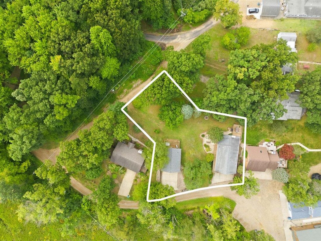 House in Lawton, Michigan, United States 4 - 18851603