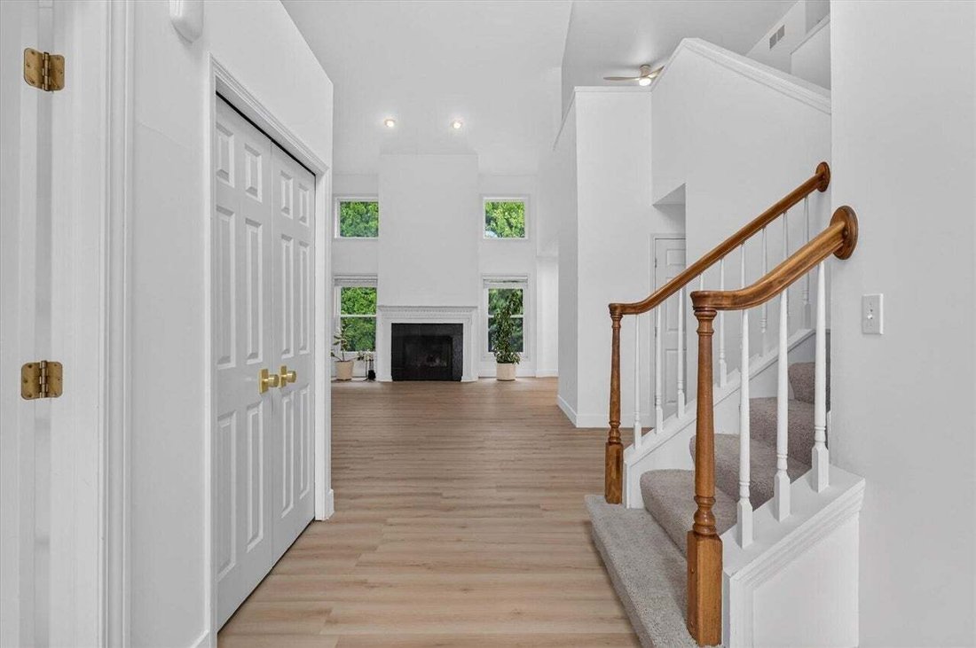 Condo in Plymouth, Michigan, United States 2 - 18846441