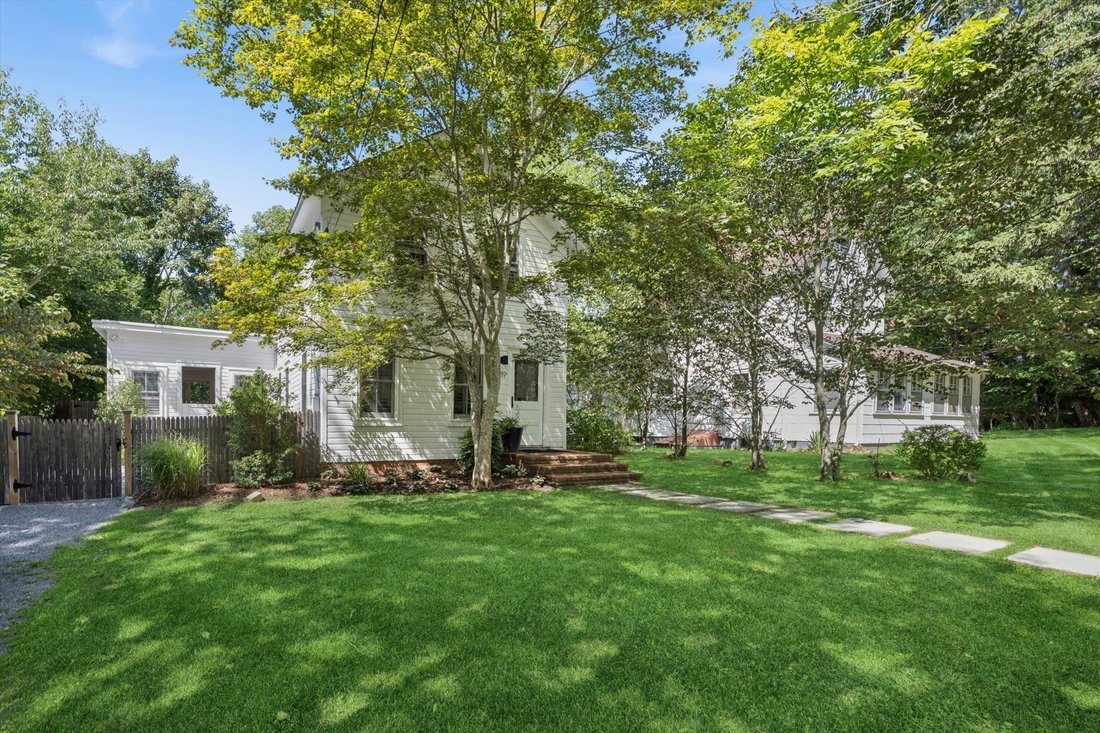 Sag Harbor, New York, United States 2 - 15878886