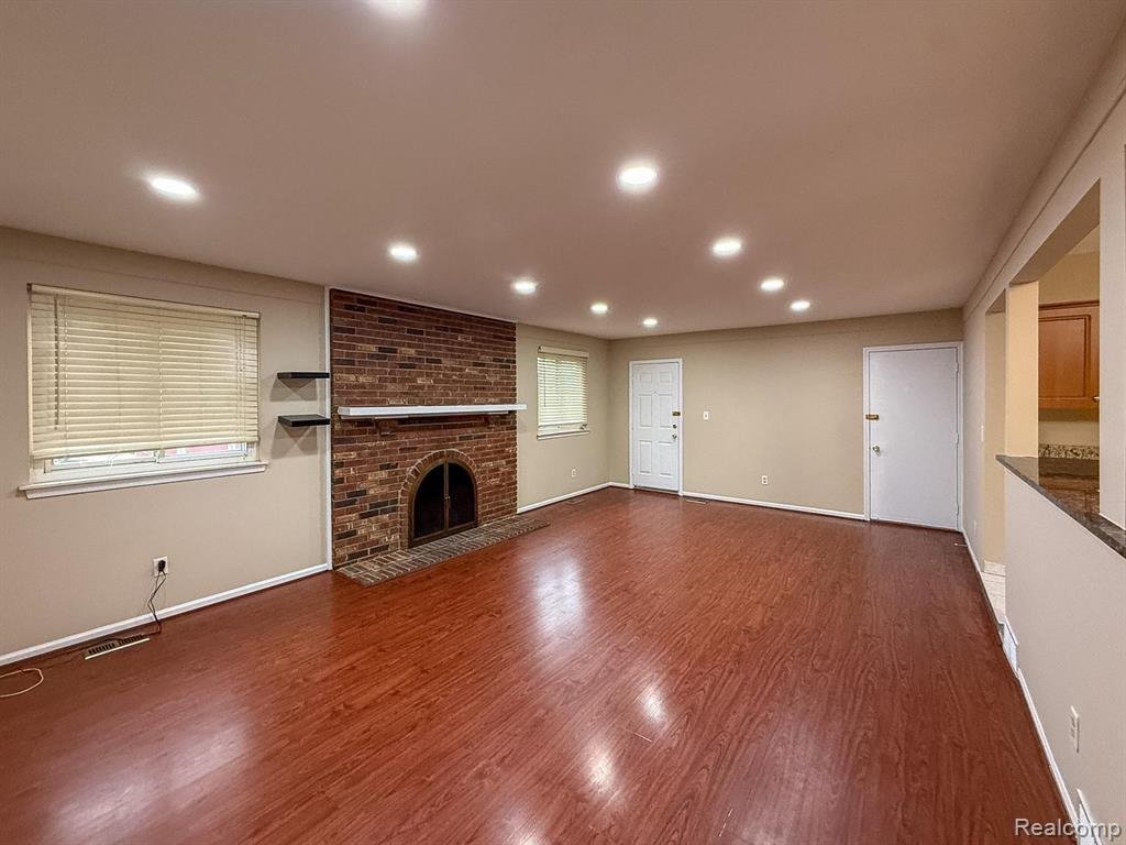 House in Troy, Michigan, United States 5 - 18853008