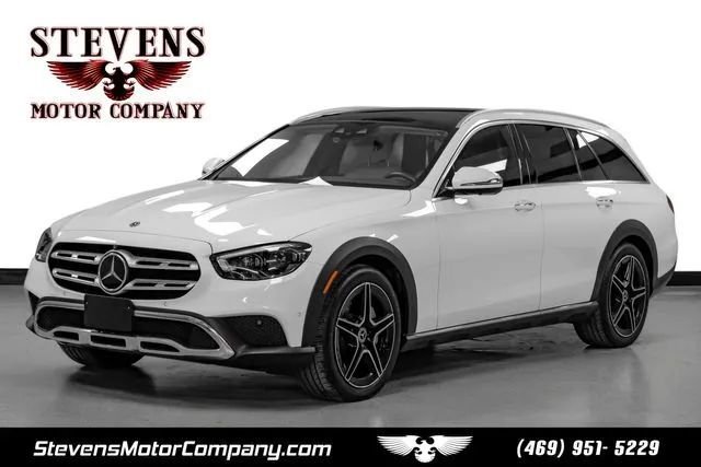 Station Estate Wagon in Dallas, TX, United States 1 - 18850817
