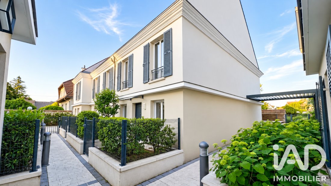 Haus in Centre Ville-Bouviers, Guyancourt, Frankreich 1 - 18852073