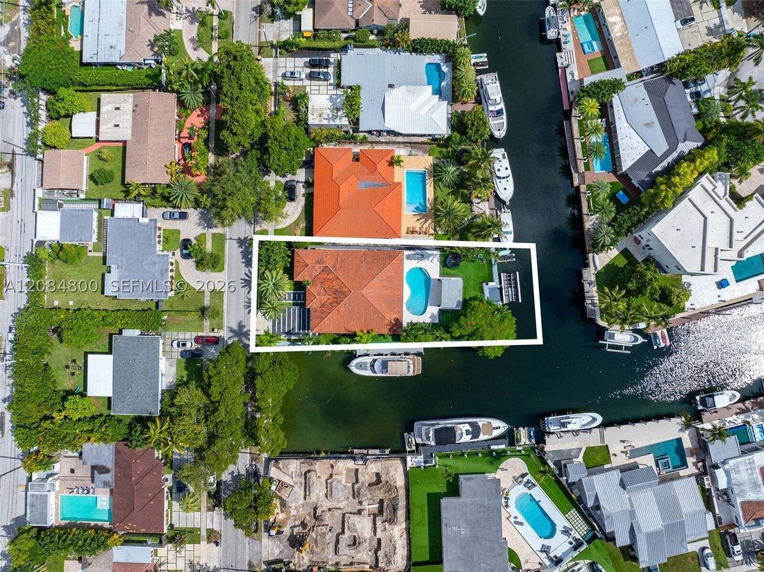 Maison à North Miami Beach, Floride, États-Unis 1 - 18842157