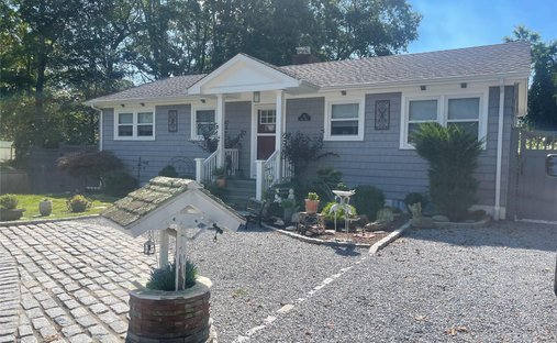 House in Shelter Island, New York, United States 1