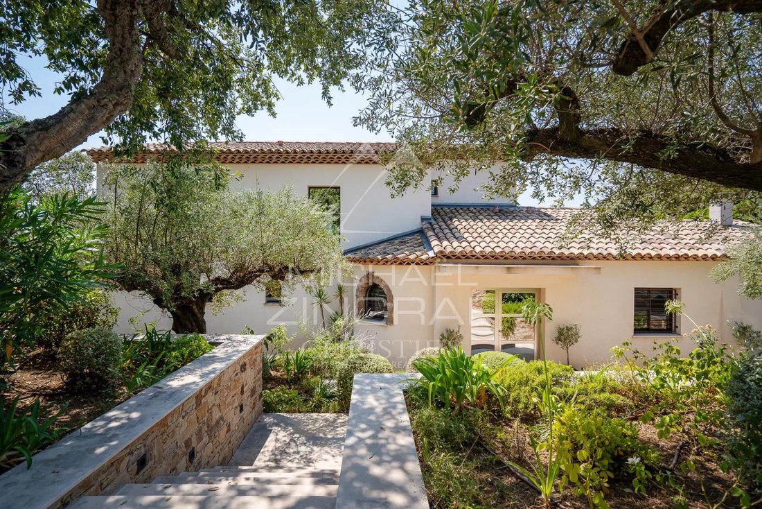 Villa à Ville-Les Saquedes-Le Bouillonnet, Sainte-Maxime, France 3 - 18844018
