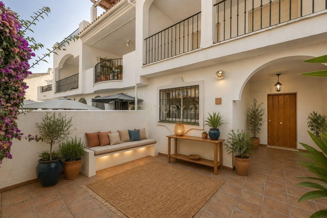 Villa in Nueva Andalucia, Marbella, Spain 4 - 15866843
