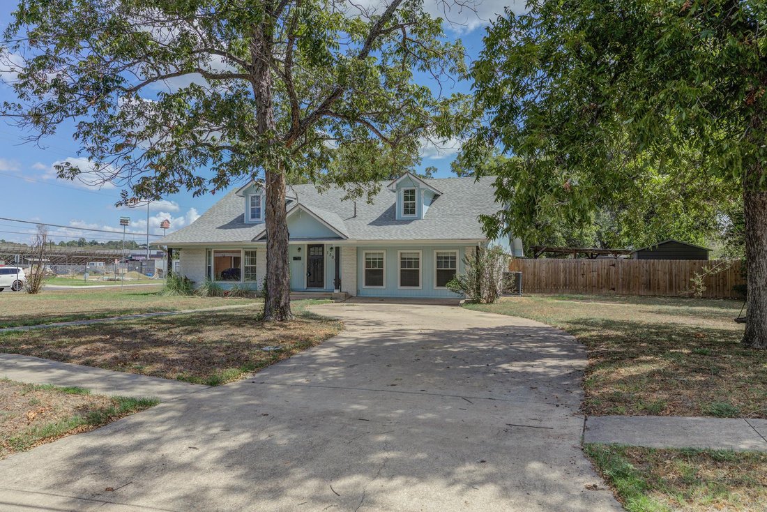 House in Bastrop, Texas, United States 4 - 18853119
