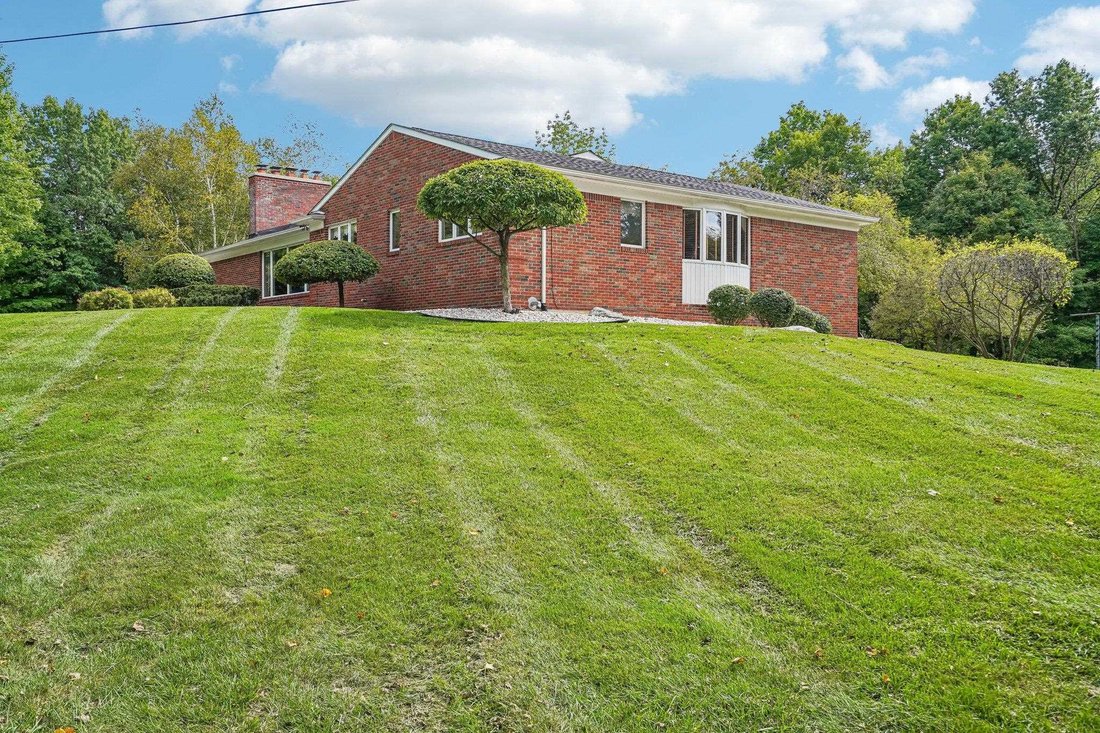 House in Oakland charter Township, Michigan, United States 4 - 18734931
