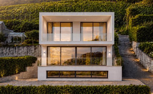 Villa in Besazio, Bezirk Mendrisio, Tessin 1