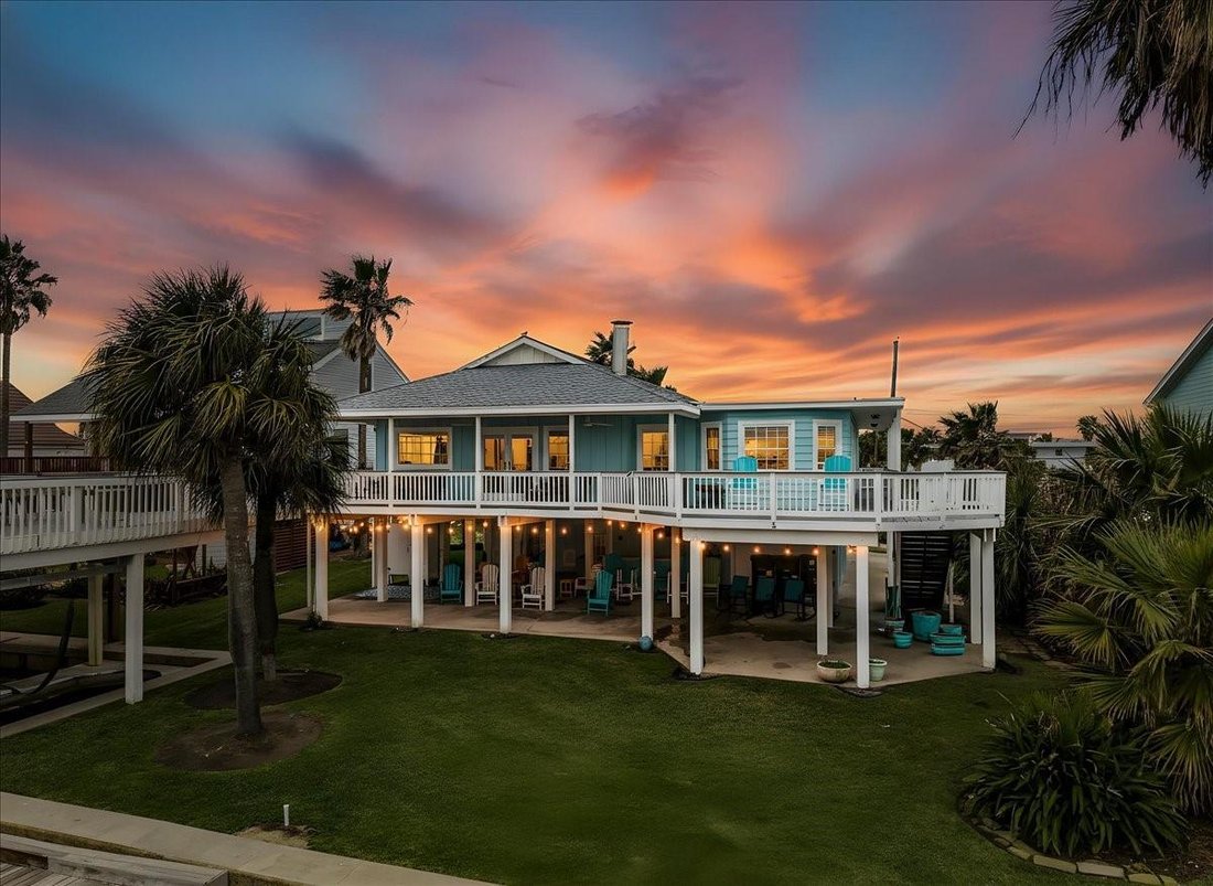 House in Galveston, Texas, United States 1 - 18853220
