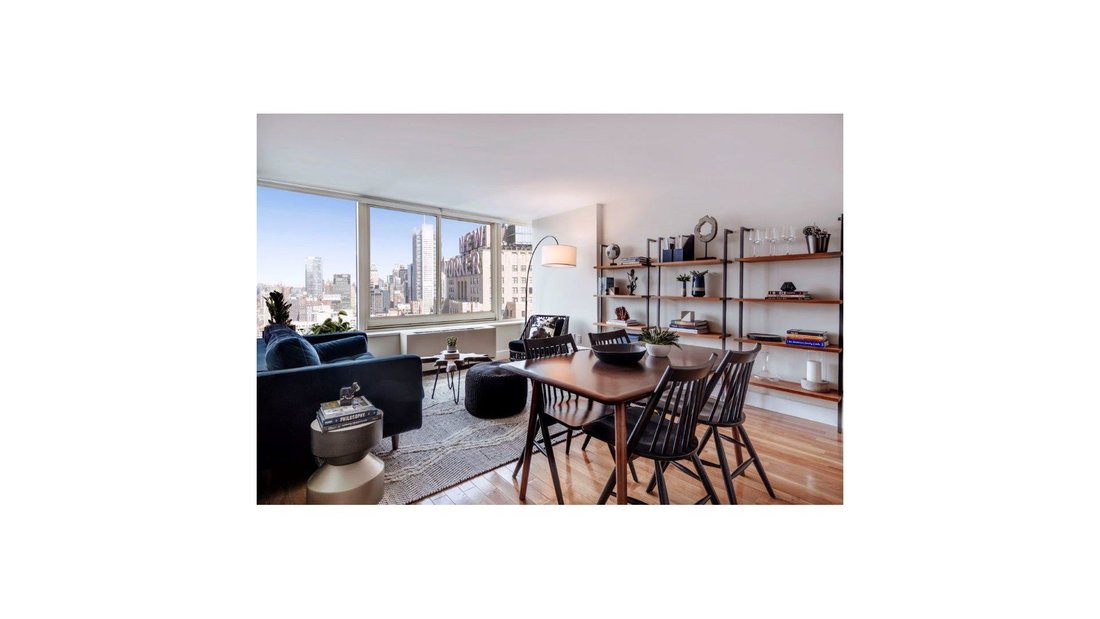 New York, New York, United States 3 - 18847664
