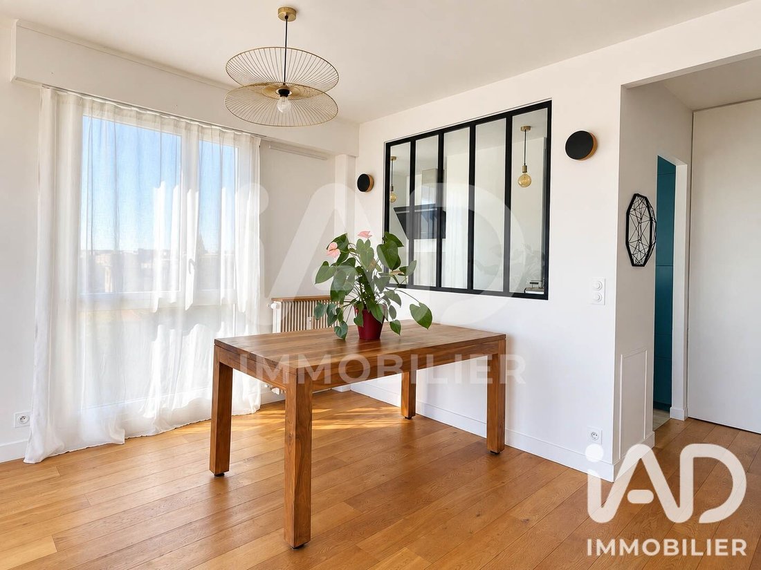 Apartment in Montsouris Dareau, Paris 14e Arrondissement, Paris 2 - 18851999