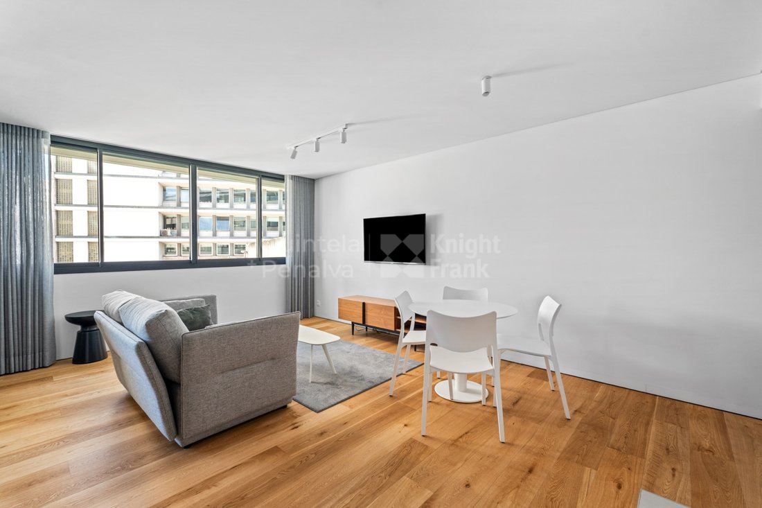 Apartment in Campolide, Lisbon, Portugal 5 - 18852218