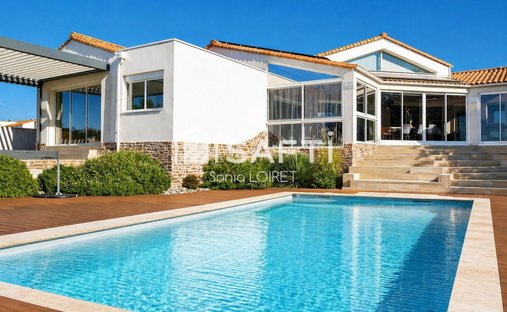 House in Littoral Ouest, Talmont-Saint-Hilaire, France 1