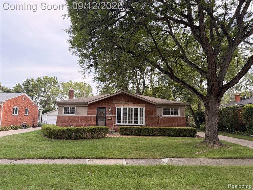 House in Beverly Hills, Michigan, United States 1 - 18849804