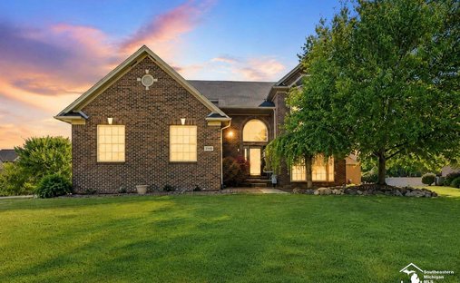 House in Brownstown Charter Township, Michigan, United States 1