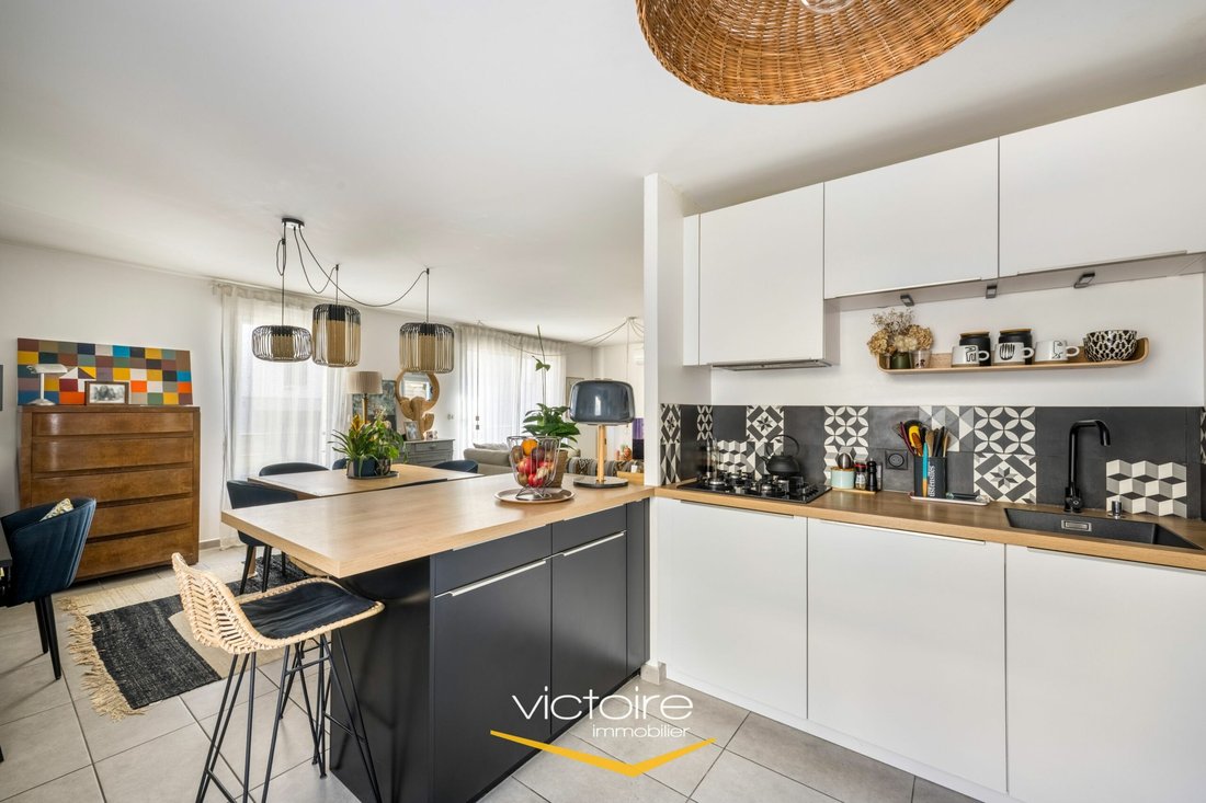 Apartment in Saint Vincent, Lyon 1er Arrondissement, Lyon 1 - 18847448