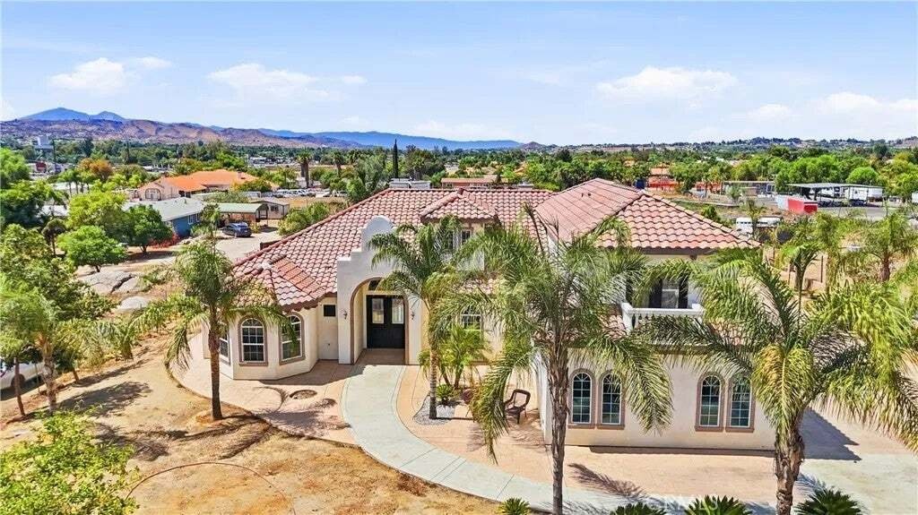 Casa a Perris, California, Stati Uniti 1 - 18849579