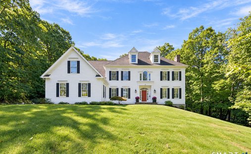 House in Canton, Connecticut, United States 1