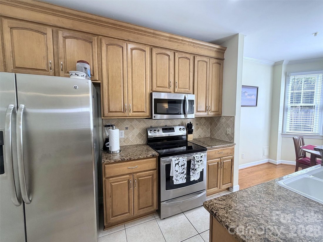 Villa in Charlotte, North Carolina, United States 4 - 18850417