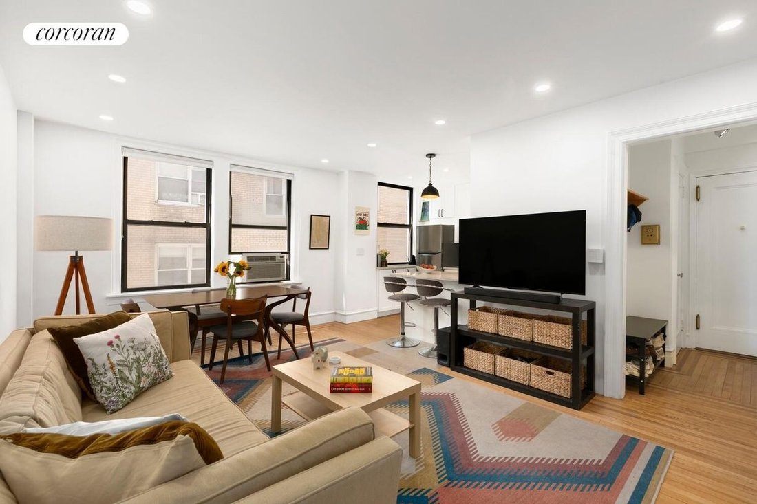 Co Op in New York, New York, United States 1 - 18856158