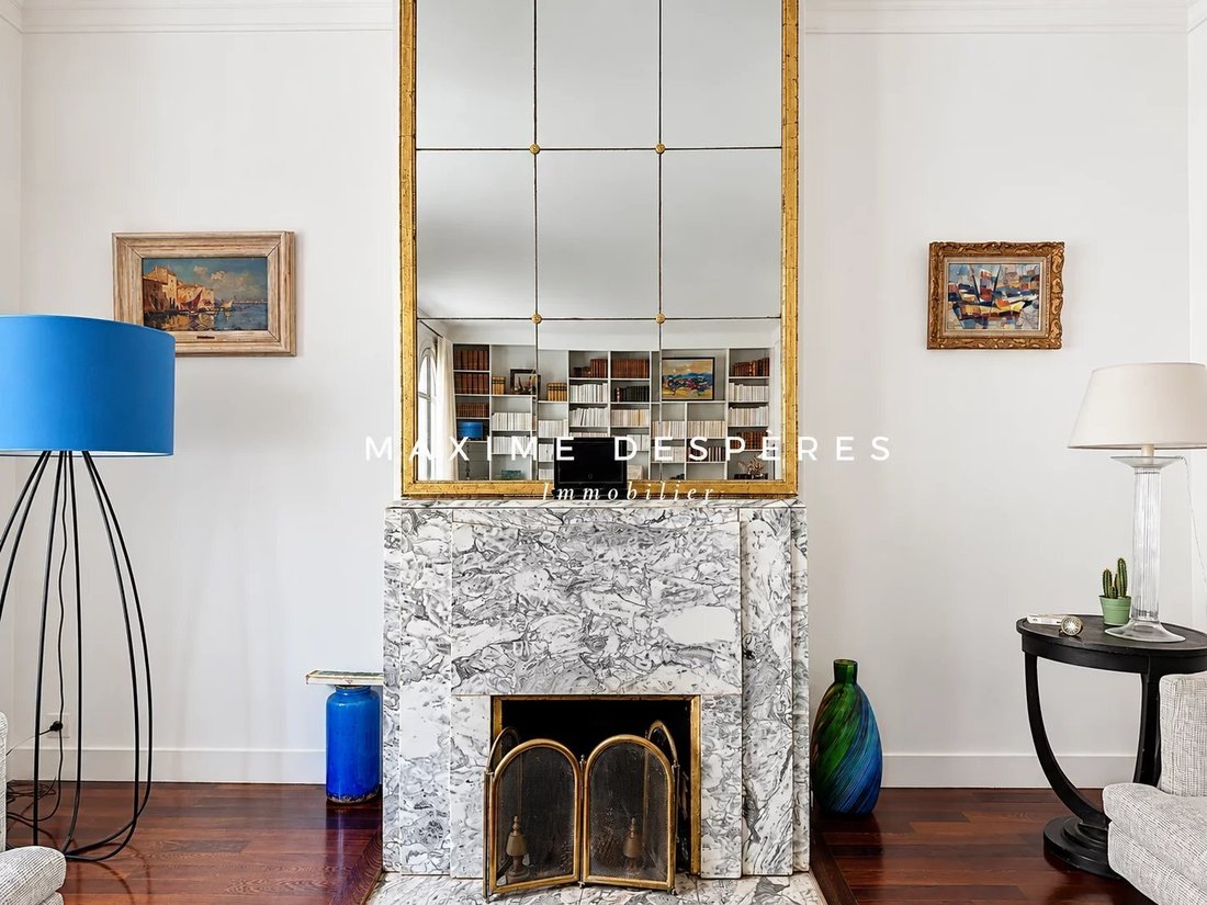 Apartment in Saint James-Général Koenig, Neuilly-sur-Seine, France 4 - 17902561