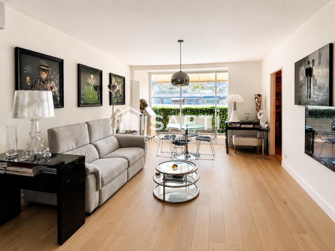 Appartamento a Zone Est Diffuse, San Tropez, Francia 1 - 18595912