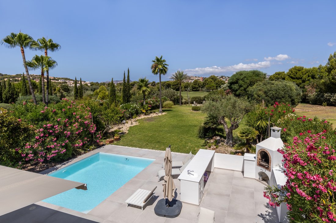 Villa in Rotes Velles, Calvia, Balearic Islands 1 - 18847764