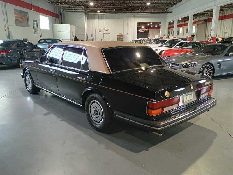 Sedan in Boca Raton, FL, United States 3 - 18849326