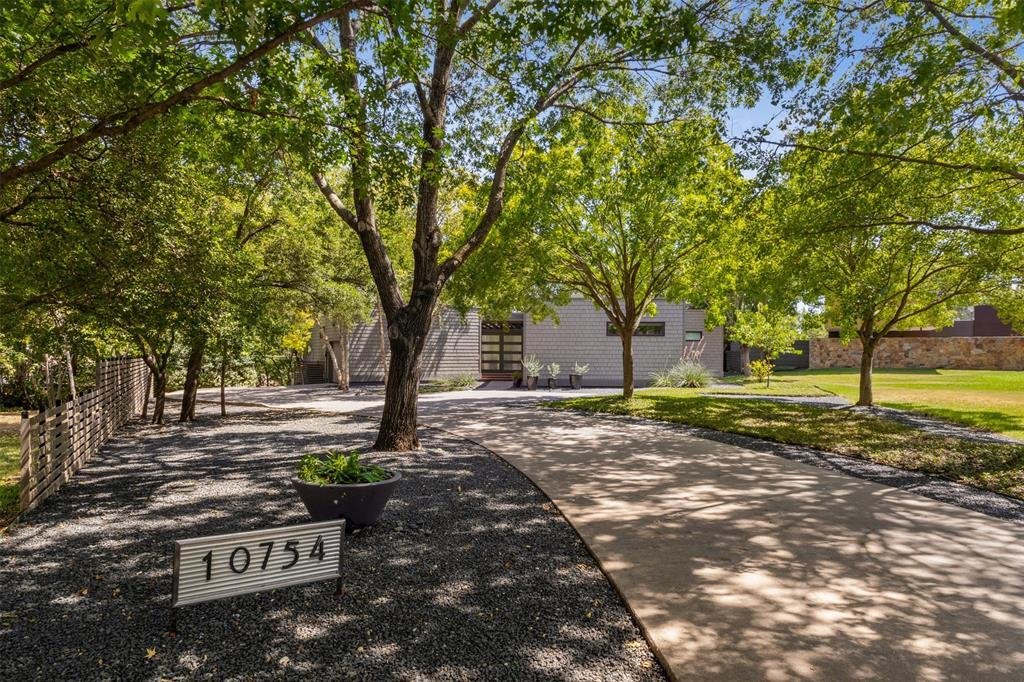 House in Dallas, Texas, United States 1 - 18842719