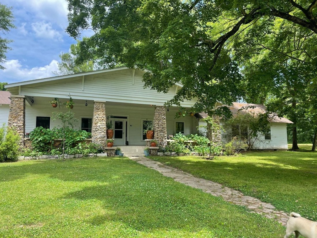 House in South Pittsburg, Tennessee, United States 1 - 18857414