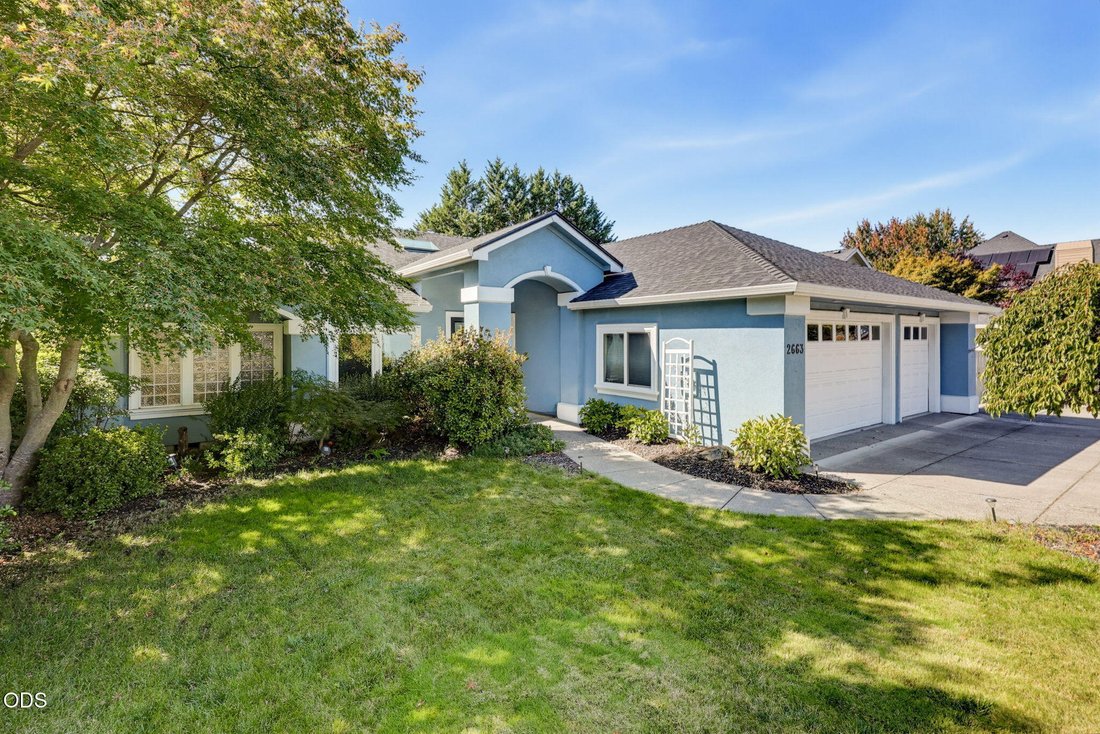 House in Medford, Oregon, United States 2 - 18832549