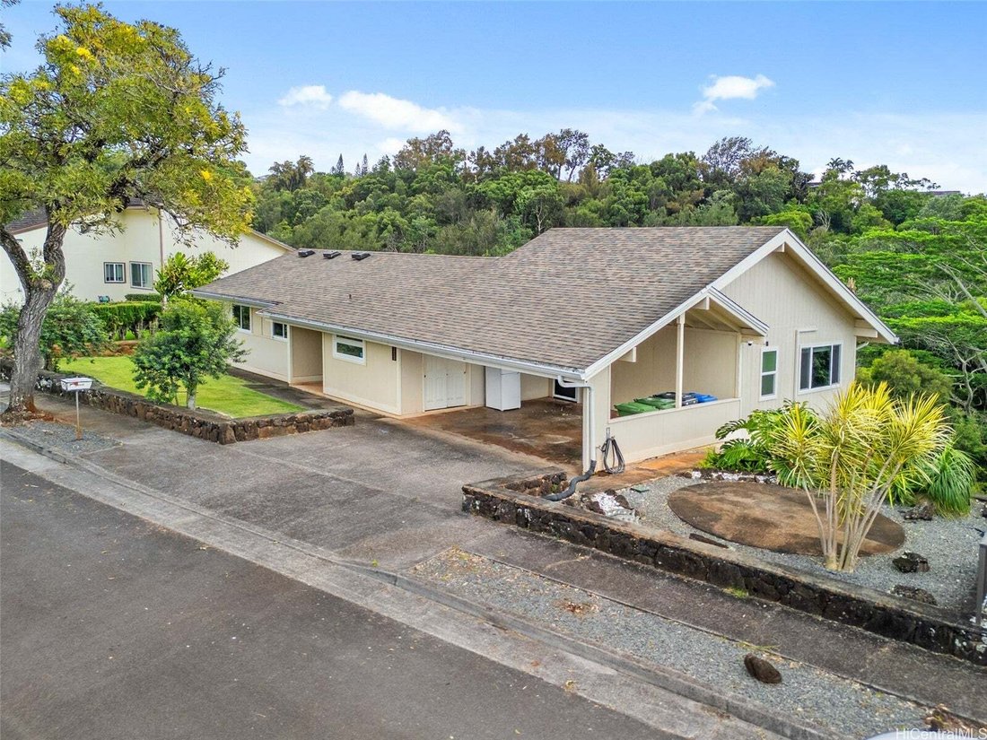 House in Aiea, Hawaii, United States 1 - 17633231