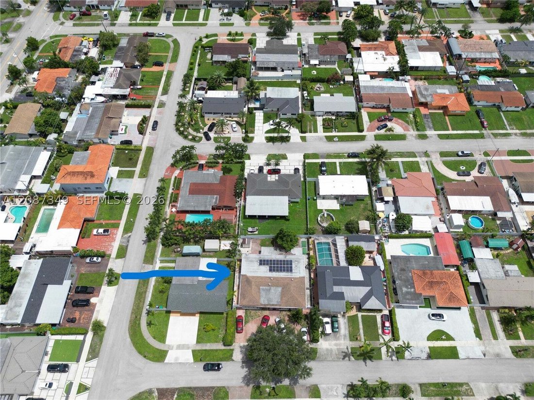 House in Hialeah, Florida, United States 4 - 18845933