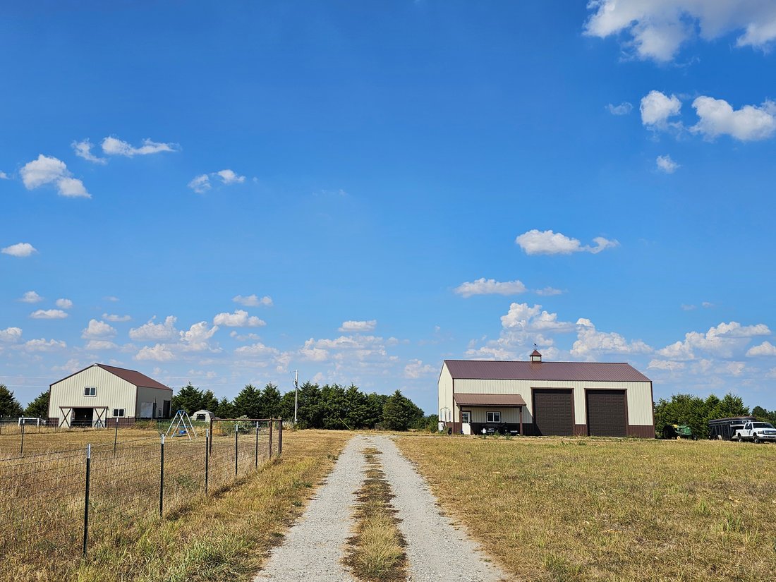 Farm Ranch in Monett, Missouri, United States 1 - 18843058