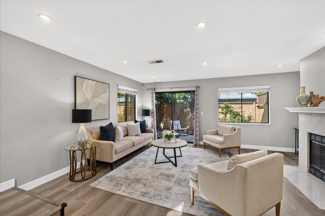 Townhouse in San Jose, California, United States 3 - 18842029