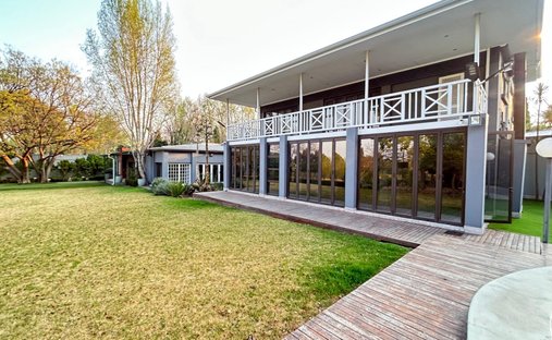House in Vanderbijlpark S. W. 5, South Africa 1