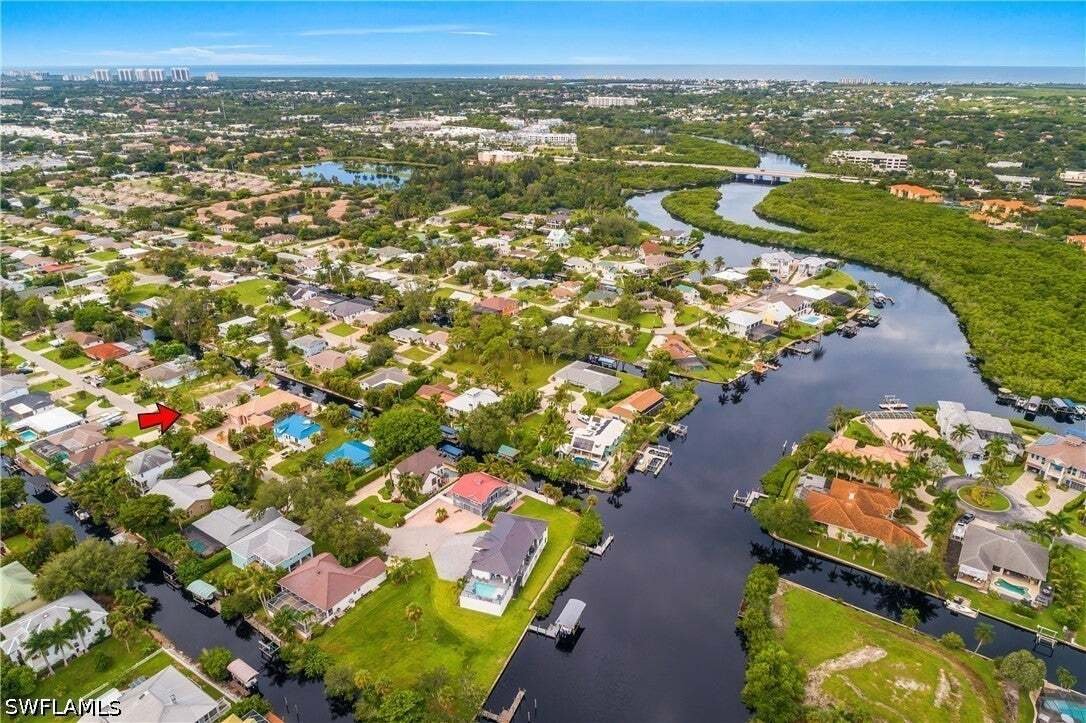 Maison à Bonita Springs, Floride, États-Unis 4 - 18845266