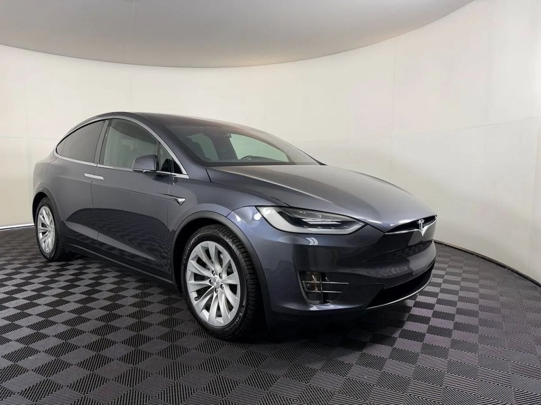Suv in Lynnwood, WA, United States 4 - 18852268
