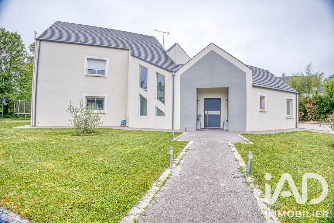 House in Villers-sous-Saint-Leu, Hauts-de-France, France 2 - 17852493