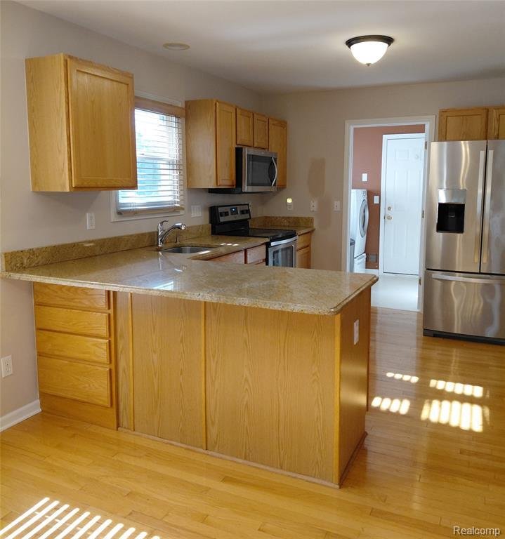 House in Canton, Michigan, United States 5 - 18853024